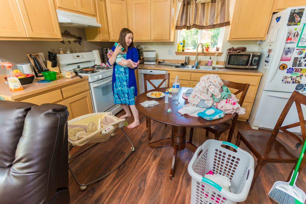 10 Ways We Can Help Expecting and New Moms Midnight Sun Home Care